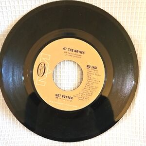 Hot Butter Featuring 'Popcorn and 'At The Movies' Vinyl 45 RPM Record
